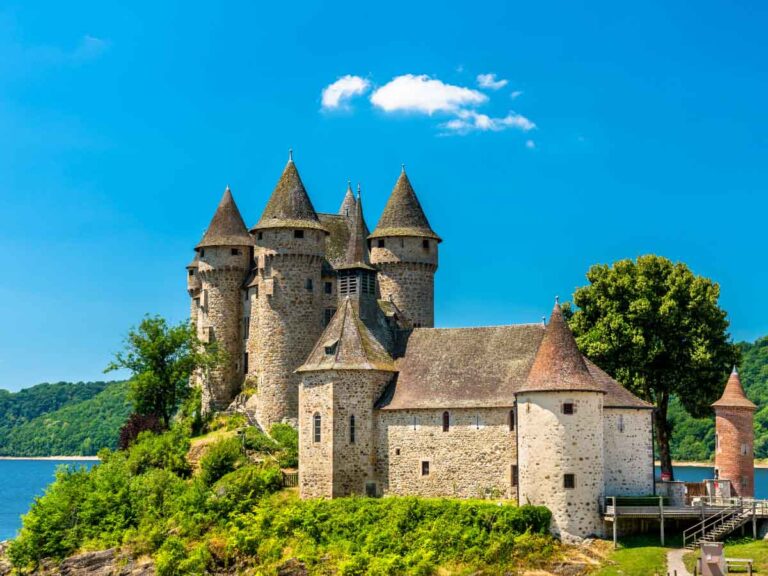 16 Most Beautiful Castles In The South Of France